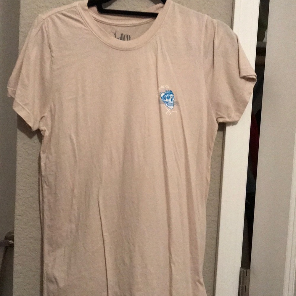 graphic tee